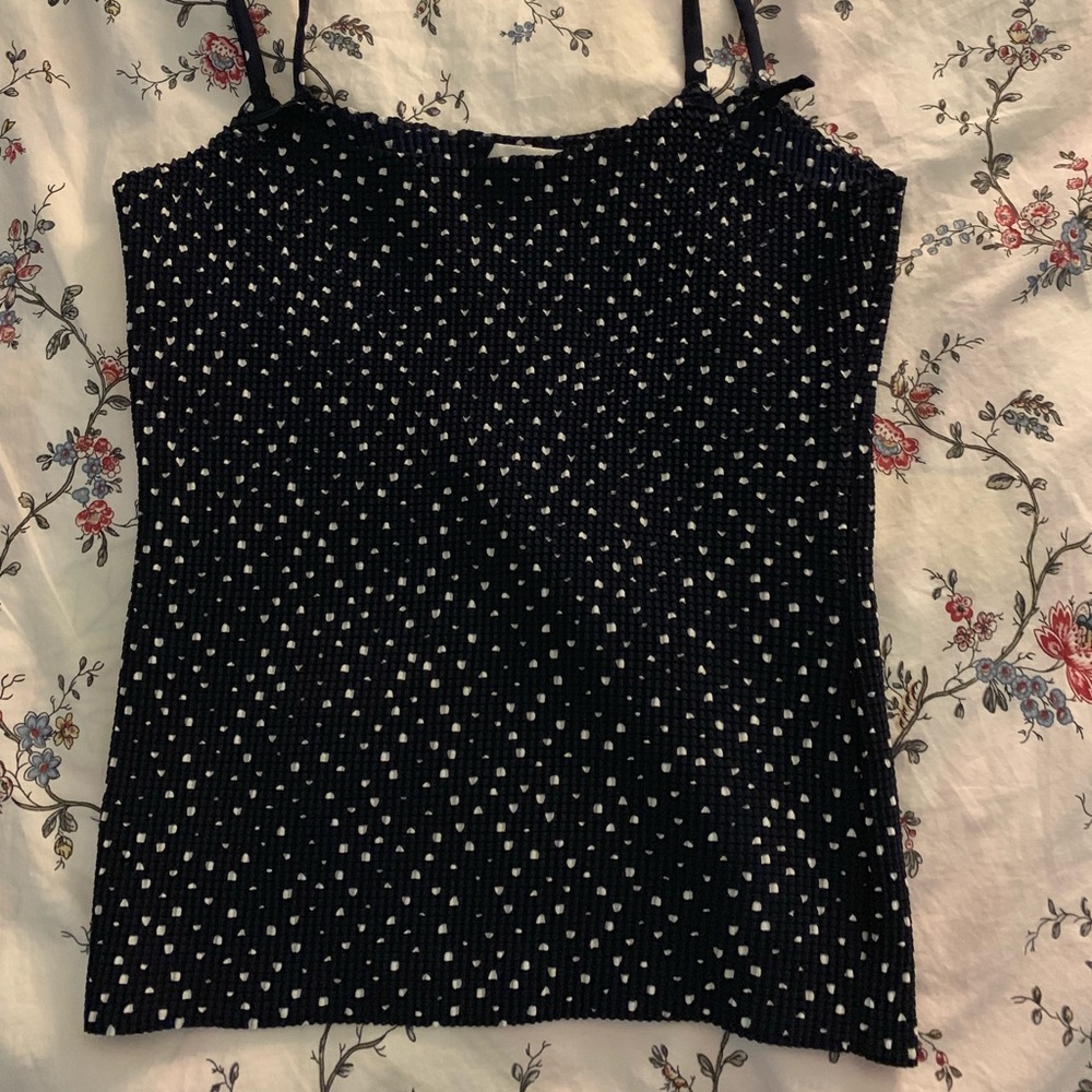 Bundle 4 for 1: Tanks/Off the Shoulder Top